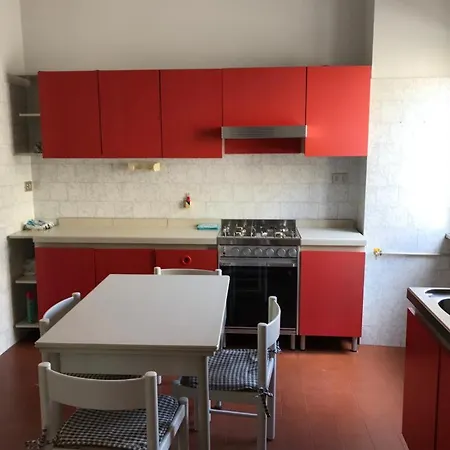 Casa Indipendente In Centro A Pochi Passi Dal Mare Holiday home *